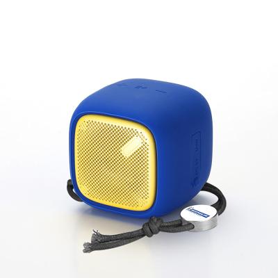 China Wireless High Quality Outdoor Colorful Portable V4.2 Small Waterproof Speakers Radio for sale