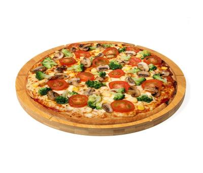 China Sustainable Hot Bamboo Wooden Pizza Cake Serving Cutting Board and Cutter with 6 Juice Grooves for sale