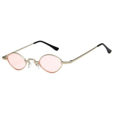 China Custom Fashion Sunglasses Metal Sunglasses New Small Ocean Glass Trend Vintage Lenses For Women And Men for sale