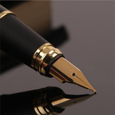 China Writing FT-005 High Quality Black Gold Luxury Metal Fountain Pen With Custom Logo for sale