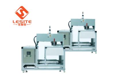 China 390v 2,1 kW CE Einkopf-Nivetmaschine Halbautomatisch zu verkaufen