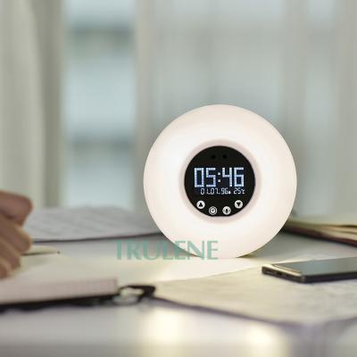 China Newest Patented Calendars Products Wake Up Light Sunrise Simulation Daylight Alarm Clock With 7 Colors for sale