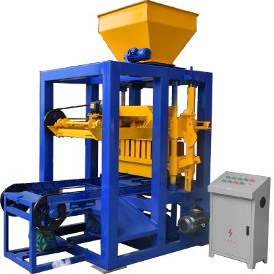 China QT4-24 concrete hollow block making machine manufacturers for sale