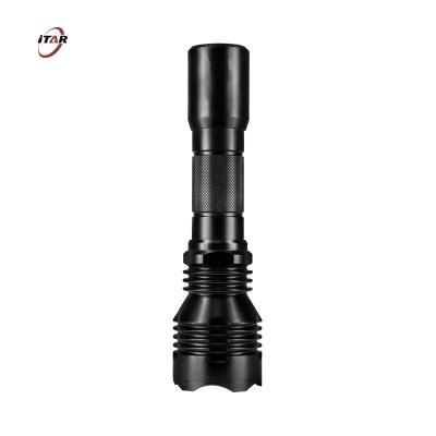 Chine La lampe-torche noire rechargeable de 1100 lumens, le projecteur portatif IP67 de LED imperméabilisent à vendre