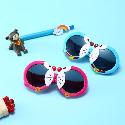 China New Fashion Sunglasses Cartoon Children's Shade Lenses For Boys And Girls Silicone Polarized Anti-UV Sun Glasses for sale