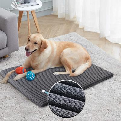 China Luxury Custom Cooling Mesh Breathable Cool Indoor Sofa Dog Mattress With Removable Cover for sale