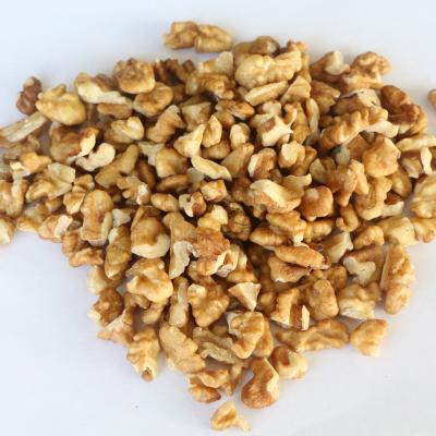 China Wholesale High Quality Dried Extra Light Walnut Kernel Dried In Chips For Type 185 for sale