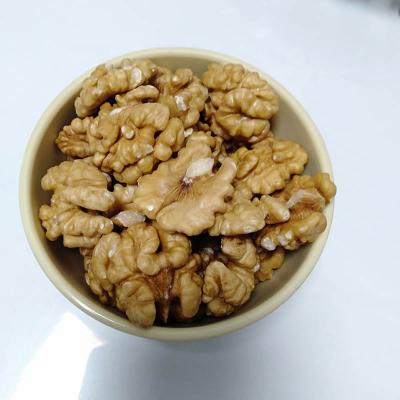 China High Quality Dried Halves Walnut Kernel Walnut Nuts Chinese Wholesale Supplier for sale