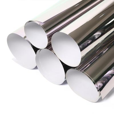 China Manufacturer Custom Metallic Aluminum Foil Gift Wrap Anti-Bend Gift Wrapping Metallic Foil Roll For Labels for sale