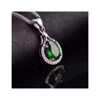 China New FASHIONABLE diopside pendant soft gemstone jewelry prices gem size 6*8 fashion jewelry for sale