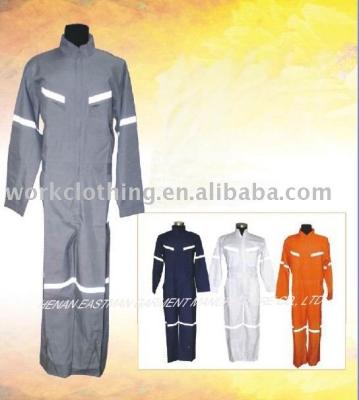 China Broadcloth acid-resistant gabardina in general with reflective tape chili combination for sale