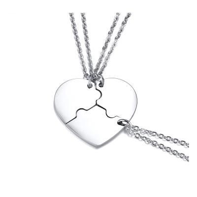 China Pendant Friendship Nickel Free Fashionable Heart Shaped Puzzle DIY Laser DIY Stainless Steel Heart for sale