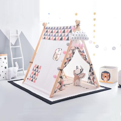 China Easy Foldable Kids Play Custom Canvas Indoor Cotton House Indian Tent Game Teepee Tent For Kids for sale