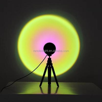 China Tripod Biumart Astronaut Sunset Light Net RGB Robot Photo Atmosphere Red Colorful Creative Desk Lamp Small For Female Gift for sale