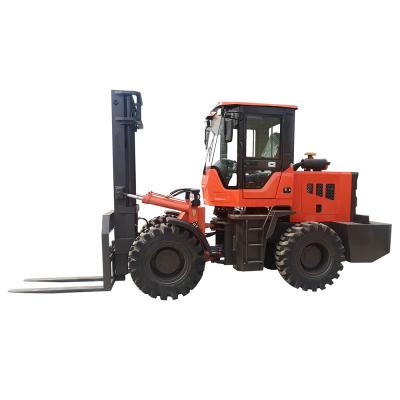 China 5000 Kg 5 Ton All Terrain Forklift Off-Road Hydraulische Lift Te koop