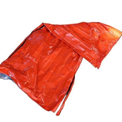 China Envelope Type PE aluminum film orange emergency sleeping bag, simple anti cold emergency warm sleeping bag for sale