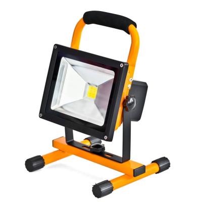 China Portable Rechargeable 8-10 Hours Long Running 30w Rechargeable Ti Folding Led Light Waterproof Warning Light For Solar Working Camping for sale