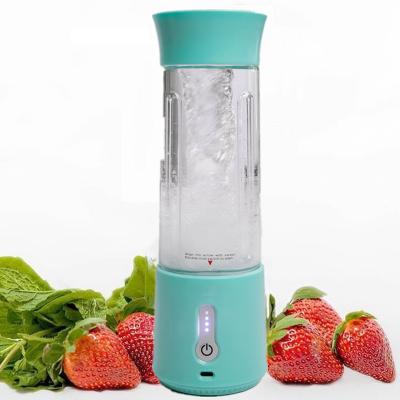 China New Hand Design Vegetable Household 500ml Mini Juicer Blender and Fruit Portable Usb Portable Juicer Rechargeable Protein for sale