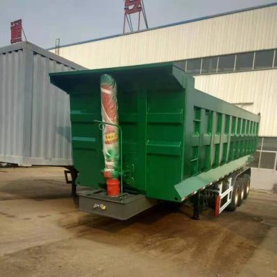 China Garment Shops Tailer Cargo Carrier Stake Barrier Cargo Semi Trucks Semi Trailer for sale