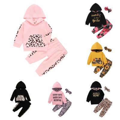 China Anti-wrinkle Baby Clothes Long Sleeve Hoodie Sweatshirt Pink Leopard Print Pants Infant Newborn Outfit Sets for sale