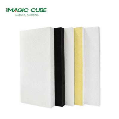 China Chinese Insulated Panels Commercial Fiberglass Ceiling Tile for Restaurant Soundproof for sale