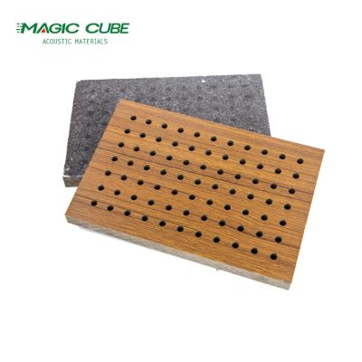 China 12mm/15mm/18mm Fireproof Veneer Perforated Wooden Acoustic Panel for Sports Venues for sale