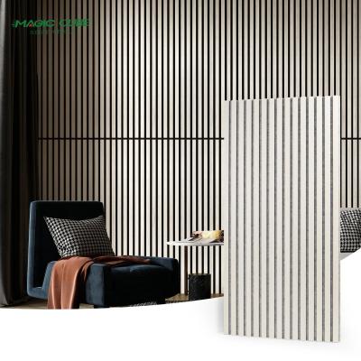 China Easy Cleaning Eco-Friendly 21mm Thick Acoustic Slat Wood Wall Panel For Conference Room for sale