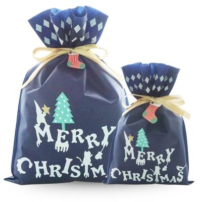 China Gift Wrapping Eco - Friendly Non Woven Pouches Party Decoraiton Present Wrapping Gift Christmas Drawstring Bag for sale