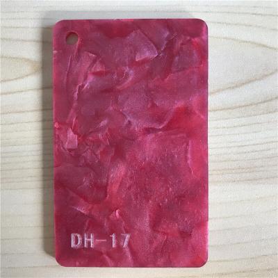 Chine Le panneau en plastique acrylique de perle rouge plexiglass fait sur commande de taille de 1/8 pouce couvre 1.2g/cm3 à vendre