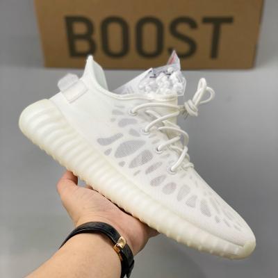 China Original Customized Original High Quality Men's Yeezy Casual Sneakers Black And White Mono Mist Cushioning Yeezy Professional Shoes 350 V2 for sale