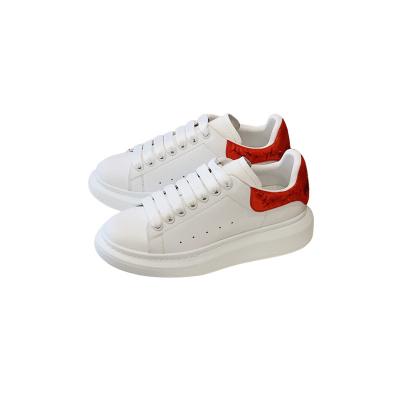 China Cushioning Original Alexander Mcqueen Brand Couples Trend Upper Luxury Thick Lower Size Soft Casual Sneakers for sale