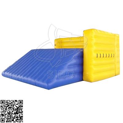 China Jogo inflável azul & amarelo do parque da água do caso do obstáculo com certificação do GV à venda