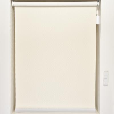 China Blackout Flame Retardant Sunscreen Blinds Office Semi Premium Blackout PVC Polyester Manual Roller Blinds for sale