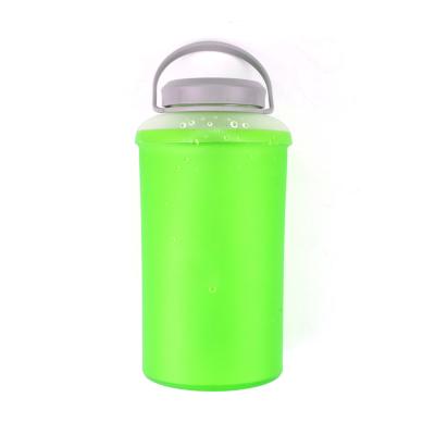 China 800ml Leak Resistant Sustainable Sports Recycling Soft Water Bottles for sale