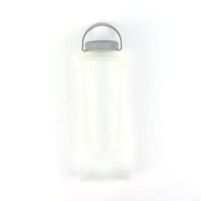 China Durable Outdoor Fold 1L Easy Leak Resistant Sports Drinking Soft Water Bottles for sale