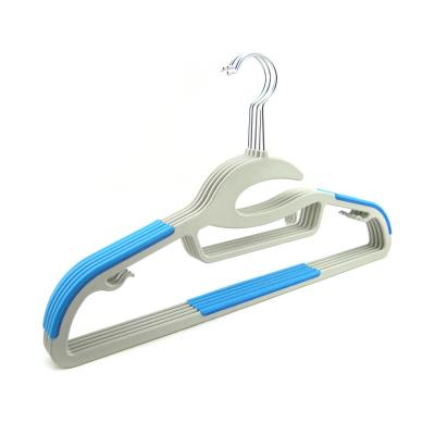 China Durable ABS Non Slip Plastic Hanger With Hook Using In Home Furniture for sale