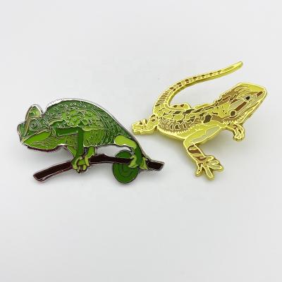 China China Manufacturer Wholesale Custom Animal Cute Jellyfish Lizard Enamel Pin With Epoxy Coating for sale