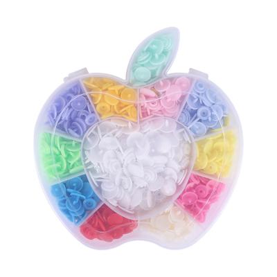 China Viable Custom 11 Colors Apple Shape Storage Boxed T5 Buttons Colored Plastic Snap Fastener Button Tooling Kit for sale