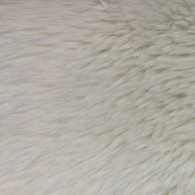 China Fashion Auto Design Upholstery Hot Selling Artificial Fur Fabric Fluffy Furry Toys for sale