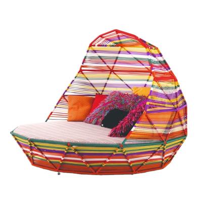 China Leisure Style New Daybed Luxury Tent Island Beach Wicker Folding Beds Canopy Modern Hotel Pool Furniture Chaises Waterproof Garden Set Lounge Chairs for sale