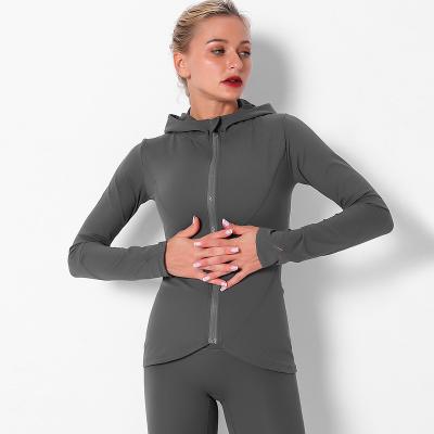 China Breathable Custom Design Logo Fashion Slim Fit Women Workout Jacket Sports Loungewear Running Yoga Running Coat for sale