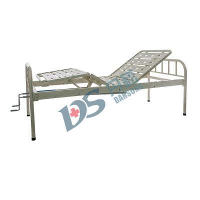 China Very Basic 2 Cranks Cheap Price Quick Delivery 2 Cranks Hospital Furniture Manual Patient Bed Without Side Rails For Sale for sale