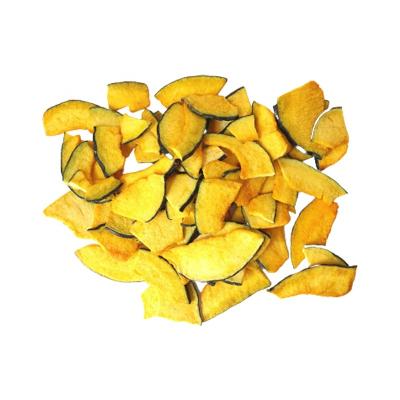 China China Supplier Dry Fried Vegetables Chips Dried Pumpkin Snacks Healthy Vacuum for sale