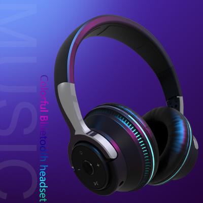 China Big Headband Gaming Experience USB 2.0 TF Card 3.5mm Audio Cable Waterproof V5.1Eegonomic Design Headphones for sale