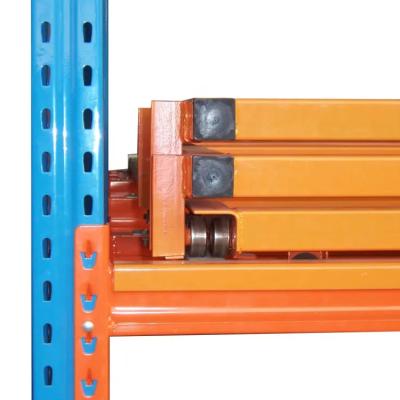 China Warehouse Storage Metal Push Back Racking System Heavy Duty Stackable Pallet Racks for sale