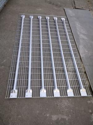 China Pallet Rack Load Capacity Storage Galvanized Iron Wire Mesh Decking
 for sale