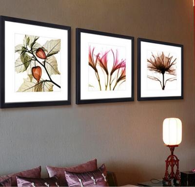 China Modern Cheap Wholesale Framed Wall Art , Hand Printed Botanical Canvas Art With Black Frame for sale