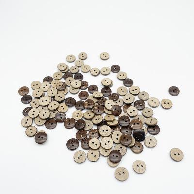 China Sustainable Fashion Wholesale Custom Coconut Buttons Clothes Eco - Friendly Shirt Sweater Natural Round Buttons Unique Design Buttons for sale