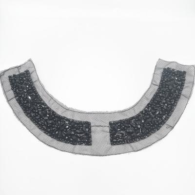 China Flatback New Design Handmade Black Acrylic Beading Even Wear Neck Trim Decoration for sale