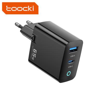 China For Mobile Phone/Laptop/Tablet/Earphone Toocki High Power 65W Gan Dual Port Travel Adapter USB with PD Wall Fast Charging Charger for Iphone for sale